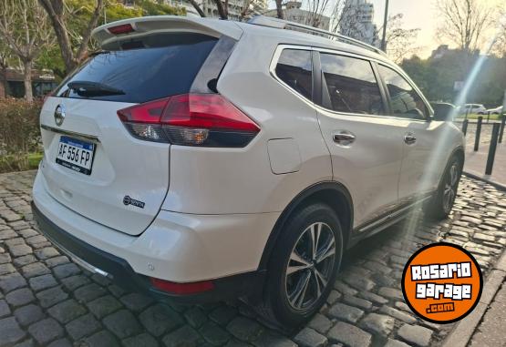 Camionetas - Nissan X-TRAIL EXCLUSIVE 2022 Nafta 54000Km - En Venta