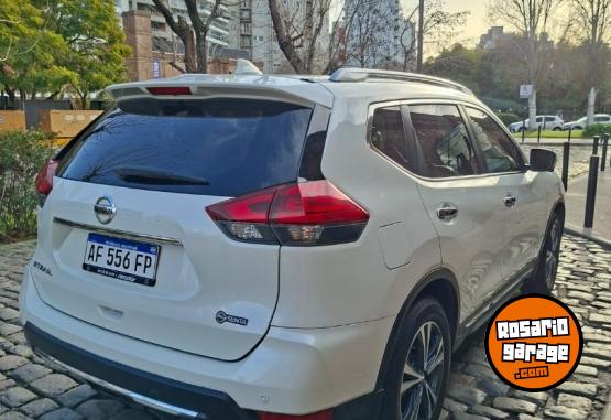 Camionetas - Nissan X-TRAIL EXCLUSIVE 2022 Nafta 54000Km - En Venta