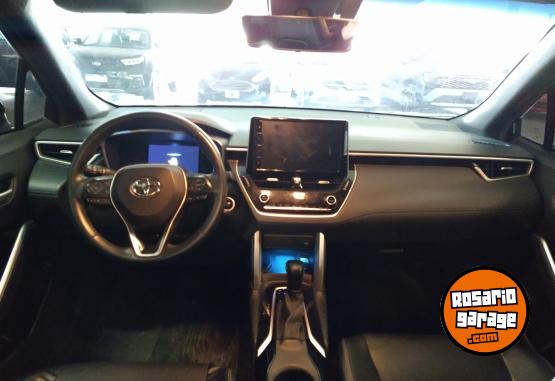 Autos - Toyota Corolla Cross SEG 2.0 CVT 2022 Nafta 88400Km - En Venta