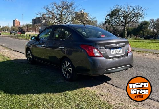 Autos - Nissan Versa 1.6 Exclusive At 2017 Nafta 110000Km - En Venta