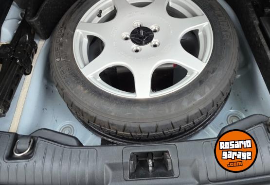 Camionetas - Ford Kuga 2020 Electrico / Hibrido 135000Km - En Venta