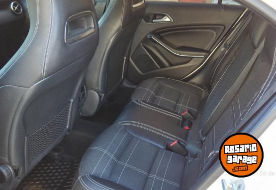 Autos - Mercedes Benz A200 urban 2017 Nafta 78000Km - En Venta