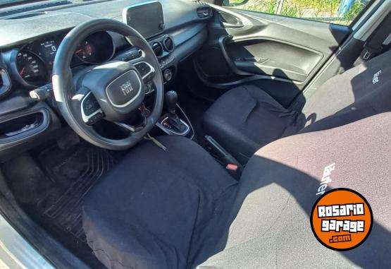 Autos - Fiat CRONOS DRIVE CVT 2023 Nafta 40000Km - En Venta