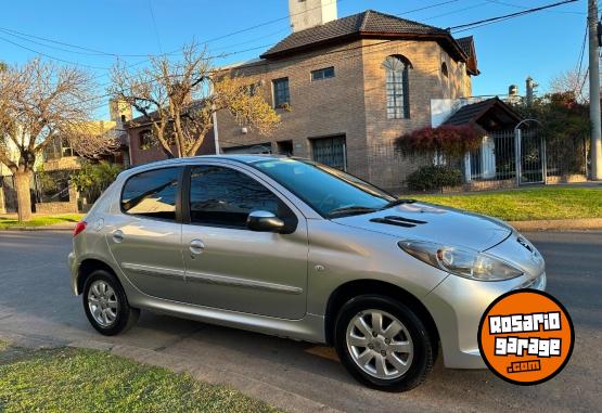 Autos - Peugeot 207 compact allure 2012 Nafta 132000Km - En Venta