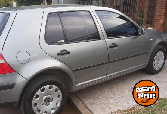 Autos - Volkswagen Golf 2005 Nafta 320000Km - En Venta