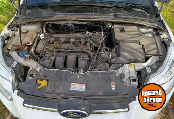 Autos - Ford Focus III SE Plus mt 2015 Nafta 145500Km - En Venta