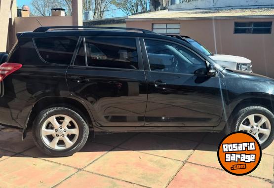 Camionetas - Toyota RAV4 4X2 FULL 2011 Nafta 213000Km - En Venta