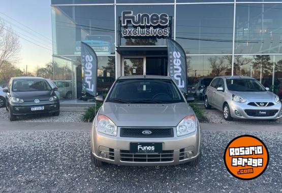 Autos - Ford Fiesta 2009 Nafta 125000Km - En Venta