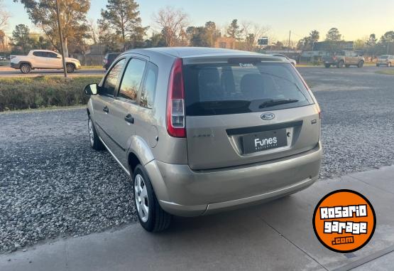 Autos - Ford Fiesta 2009 Nafta 125000Km - En Venta