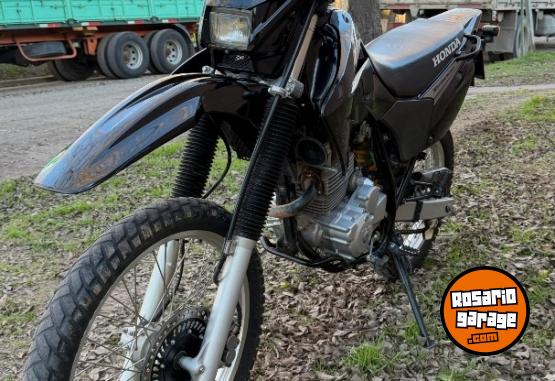 Motos - Honda Tornado 250 2016 Nafta 15600Km - En Venta