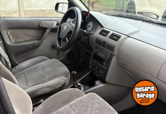 Autos - Volkswagen GOL COUNTRY 2004 Nafta 293000Km - En Venta