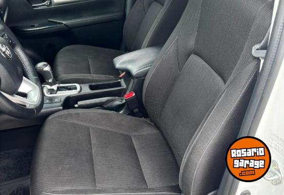 Camionetas - Toyota Hilux 2020 Diesel 54645Km - En Venta