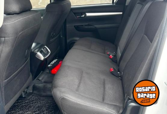 Camionetas - Toyota Hilux 2020 Diesel 54645Km - En Venta