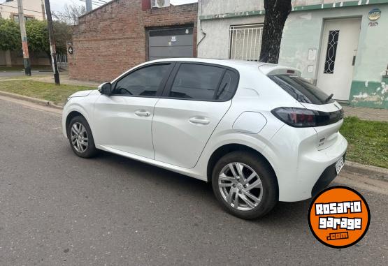Autos - Peugeot 208 2021 Nafta 35000Km - En Venta