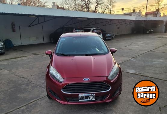 Autos - Ford Fiesta 2015 GNC 88500Km - En Venta