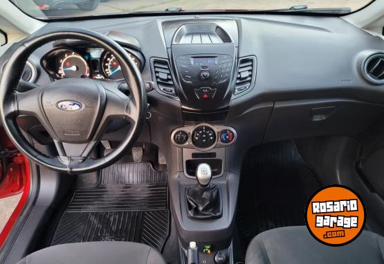Autos - Ford Fiesta 2015 GNC 88500Km - En Venta