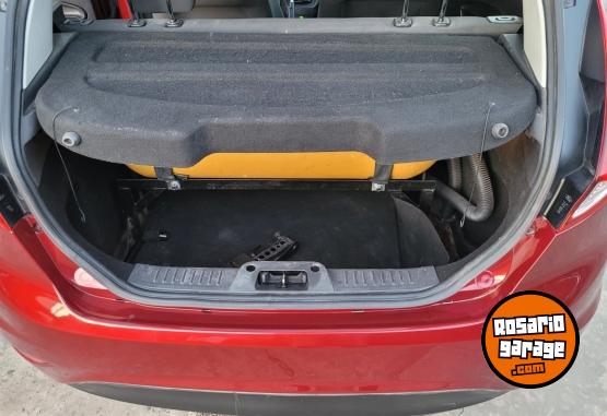 Autos - Ford Fiesta 2015 GNC 88500Km - En Venta