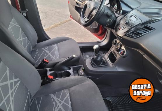 Autos - Ford Fiesta 2015 GNC 88500Km - En Venta