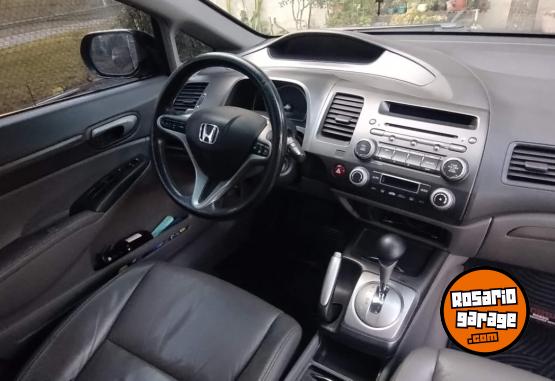 Autos - Honda Civic 2011 Nafta 220000Km - En Venta
