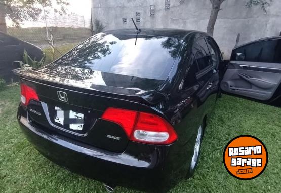 Autos - Honda Civic 2011 Nafta 220000Km - En Venta