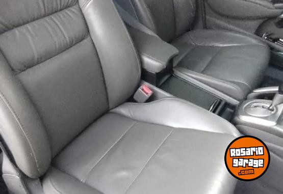 Autos - Honda Civic 2011 Nafta 220000Km - En Venta