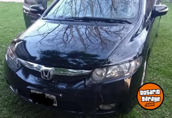 Autos - Honda Civic 2011 Nafta 220000Km - En Venta
