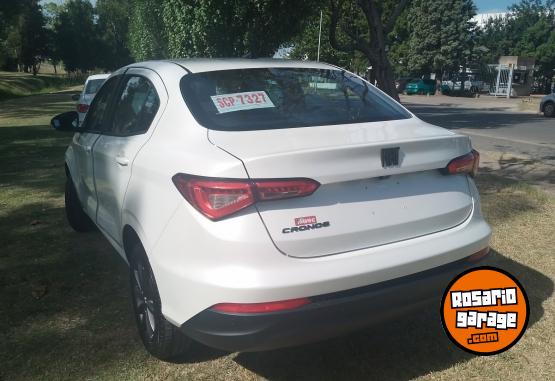 Autos - Fiat Cronos 2025 Nafta 16000Km - En Venta