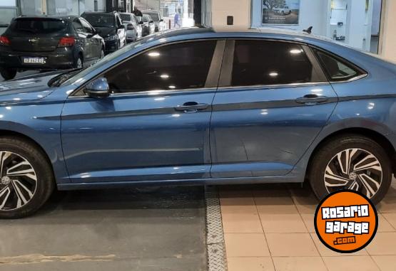 Autos - Volkswagen Vento Highline 250 tsi 2020 Nafta 86000Km - En Venta