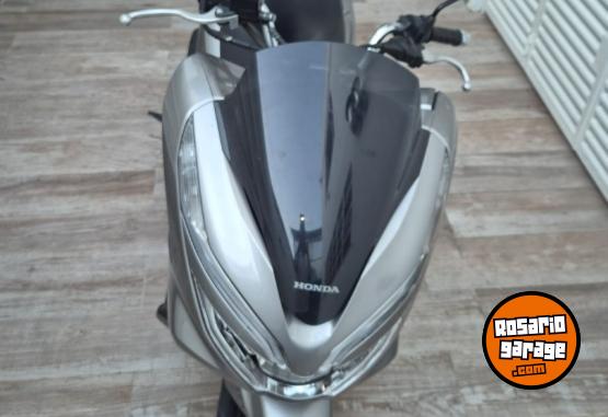 Motos - Honda Pcx 150 2019 Nafta 9500Km - En Venta