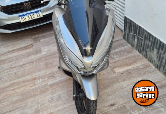 Motos - Honda Pcx 150 2019 Nafta 9500Km - En Venta