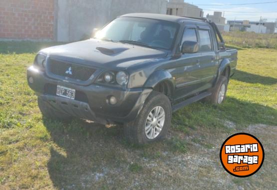 Camionetas - Mitsubishi L200 2008 Diesel 250000Km - En Venta