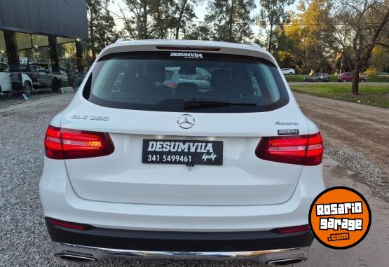 Camionetas - Mercedes Benz GLC 300 4x4 AT 2019 Nafta 69000Km - En Venta