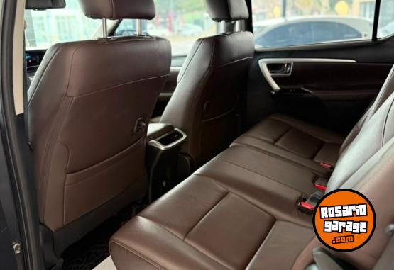 Camionetas - Toyota Sw4 Srx 2017 Diesel 140000Km - En Venta