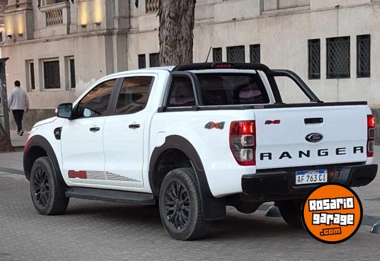 Camionetas - Ford FORD RANGER FX4 3.2L 4X4 2023 Diesel 101000Km - En Venta