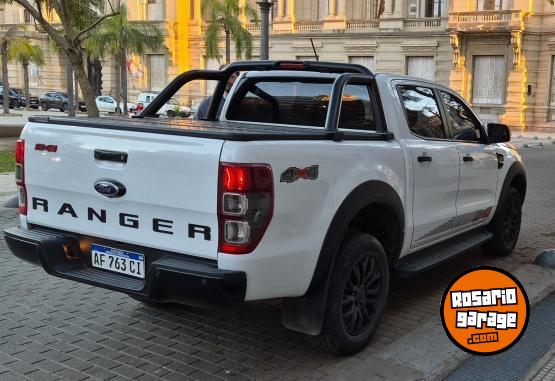 Camionetas - Ford FORD RANGER FX4 3.2L 4X4 2023 Diesel 101000Km - En Venta