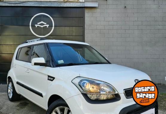 Autos - Kia Soul 1.6 Pop 132cv 6at 2013 Nafta 106000Km - En Venta