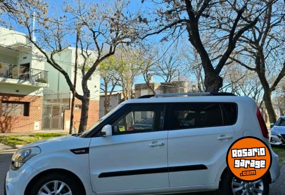 Autos - Kia Soul 1.6 Pop 132cv 6at 2013 Nafta 106000Km - En Venta