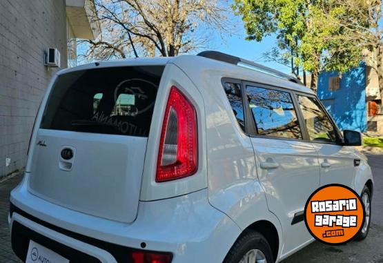 Autos - Kia Soul 1.6 Pop 132cv 6at 2013 Nafta 106000Km - En Venta