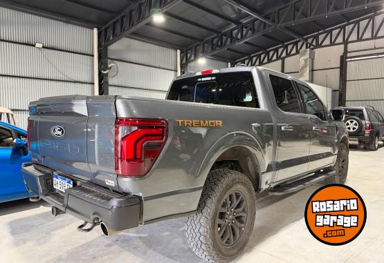 Camionetas - Ford F-150 5.0L V8 Tremor 4X4 2025 Nafta 32000Km - En Venta