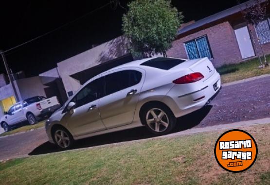 Autos - Peugeot 408 FELLINE 2012 Nafta 106000Km - En Venta
