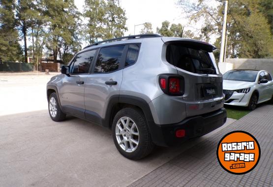 Camionetas - Jeep renegade sport 1.8 2022 Nafta 71200Km - En Venta