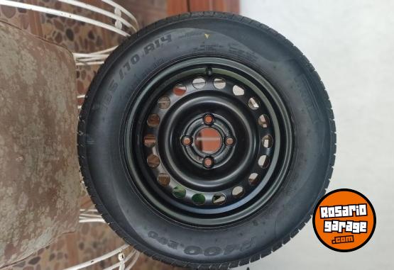 Accesorios para Autos - Cubierta Pirelli y llanta 0km - En Venta