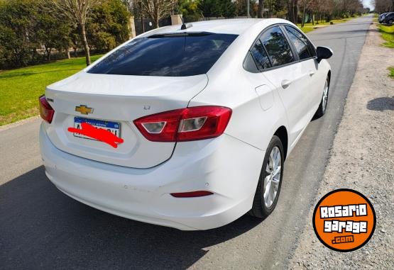 Autos - Chevrolet Cruze LT 1.4 Turbo 2017 Nafta 130000Km - En Venta
