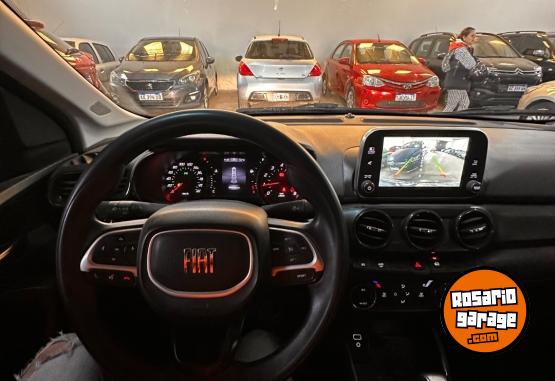Autos - Fiat Cronos 2023 GNC 65000Km - En Venta