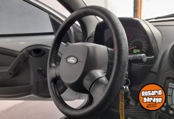 Autos - Ford Ka Fly Viral 2011 GNC 132000Km - En Venta