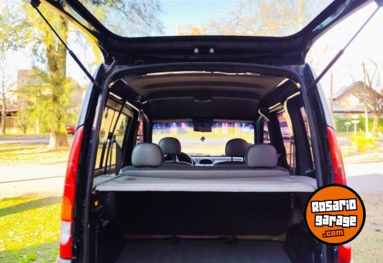 Utilitarios - Renault Kangoo 2008 Diesel 210000Km - En Venta