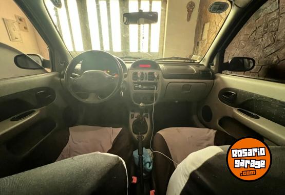 Autos - Renault Clio 2004 GNC 195000Km - En Venta