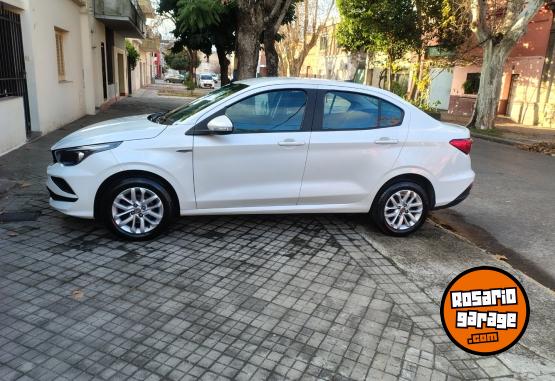Autos - Fiat Cronos 2019 Nafta 100000Km - En Venta