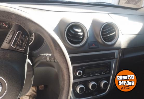Autos - Volkswagen Gol trend 2011 GNC 136000Km - En Venta