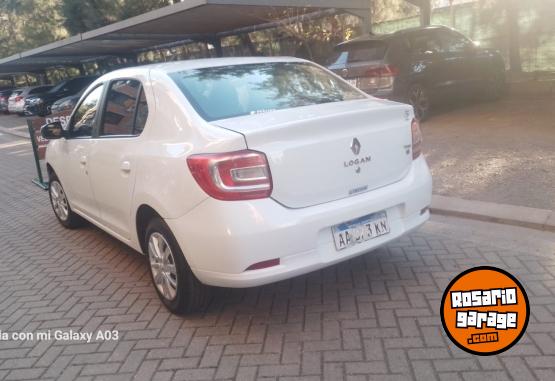 Autos - Renault Logan 2016 GNC 210000Km - En Venta
